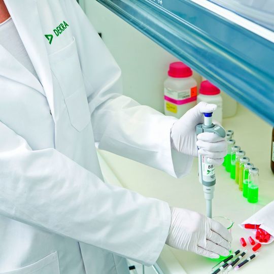 EU plant verstärkte Überwachung von Online-Shops für Chemikalien EU plant verstärkte Überwachung von Online-Shops für Chemikalien