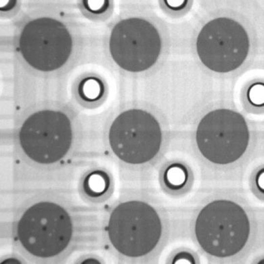 Weptech Elektronik setzt eine Fertigungstechnologie ein, mit der auch die Sony CMOS-Sensoren im kostengünstigen Konvektions-Verfahren voidarm und langzeitstabil auf Leiterplatten aufgelötet werden können. Weptech Elektronik setzt eine Fertigungstechnologie ein, mit der auch die Sony CMOS-Sensoren im kostengünstigen Konvektions-Verfahren voidarm und langzeitstabil auf Leiterplatten aufgelötet werden können.