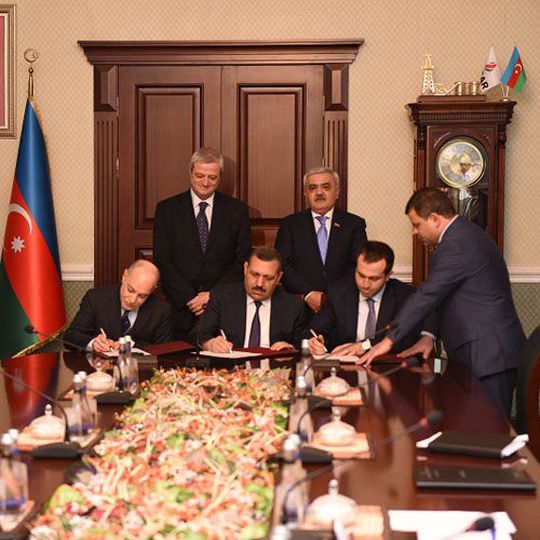 Signing of the Socar contract. Signing of the Socar contract.