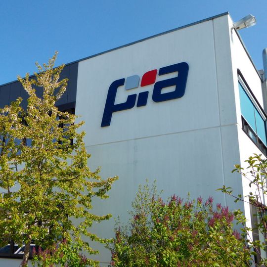 Die Preh Ima Automation bekommt einen eigenen Firmensitz mit einer Produktionsfläche von 10.000 Quadratmetern. Die Preh Ima Automation bekommt einen eigenen Firmensitz mit einer Produktionsfläche von 10.000 Quadratmetern.