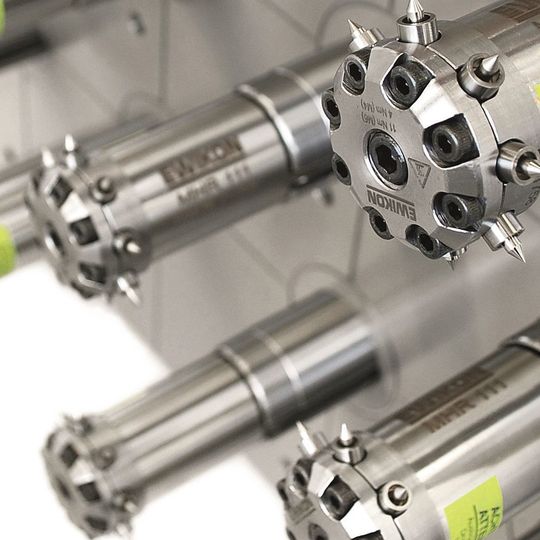 The total energy consumption and thus the efficiency of a hot runner system is largely dependent on the losses occurring during the process. The total energy consumption and thus the efficiency of a hot runner system is largely dependent on the losses occurring during the process.
