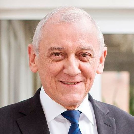 Dr. Jürgen Marquard verstärkt seit Monatsanfang als Partner die Kölner Personalagentur TALENT-net. Dr. Jürgen Marquard verstärkt seit Monatsanfang als Partner die Kölner Personalagentur TALENT-net.