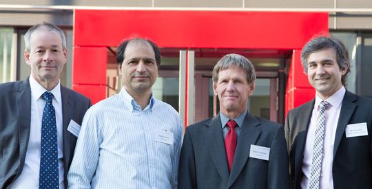 Comsol hat am 9. März seine neuen Büroräume eingeweiht (v.l.): Geschäftsführer Bernhard Fluche, Präsident der Comsol AB Farhad Saeidi, Geschäftsführer der Comsol Gruppe Svante Littmarck, Niederlassungsleiter Winfried Geis. Comsol hat am 9. März seine neuen Büroräume eingeweiht (v.l.): Geschäftsführer Bernhard Fluche, Präsident der Comsol AB Farhad Saeidi, Geschäftsführer der Comsol Gruppe Svante Littmarck, Niederlassungsleiter Winfried Geis.
