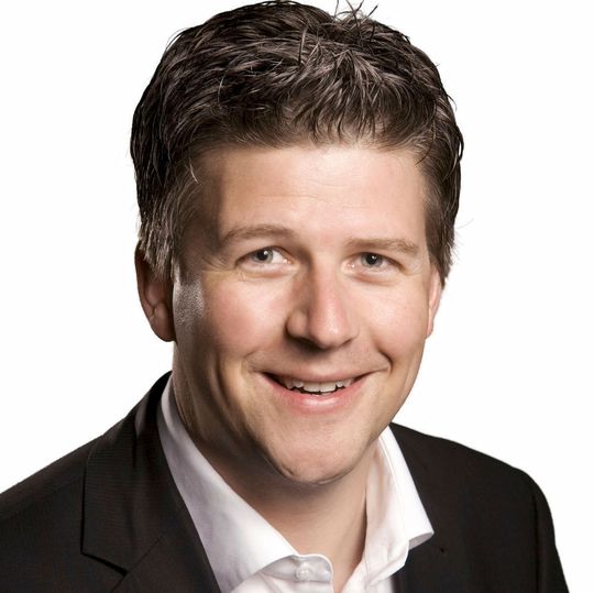 Lars Henkel wird Consumer-Vertriebschef bei Lenovo. Lars Henkel wird Consumer-Vertriebschef bei Lenovo.
