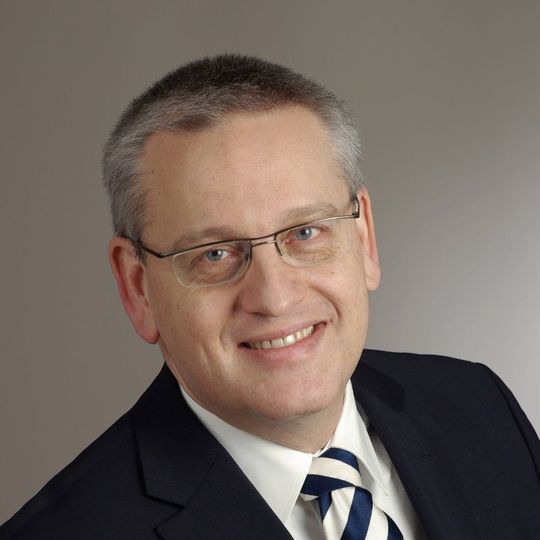 Uwe Remy ist seit 1. April 2016 neuer Sales Manager Enterprise & GIA (Global & International Accounts) Germany bei Plantronics. Uwe Remy ist seit 1. April 2016 neuer Sales Manager Enterprise & GIA (Global & International Accounts) Germany bei Plantronics.