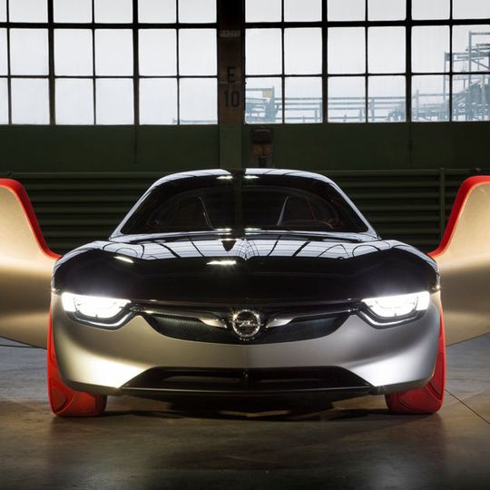 Opel hatte seinen GT Concept erstmals in Genf gezeigt.