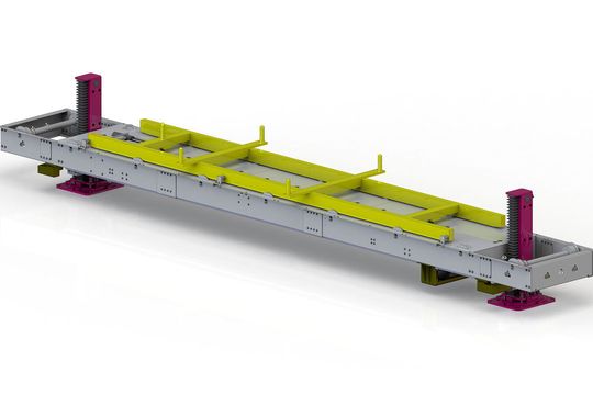 Der neue Hubsenkförderer ist mit zwei Hubsäulen und einer Rollenbahn ausgestattet. Der neue Hubsenkförderer ist mit zwei Hubsäulen und einer Rollenbahn ausgestattet.