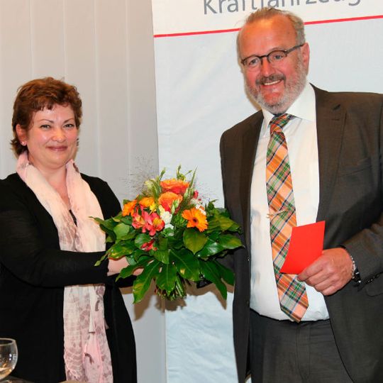 Willkommen im Vorstand: Obermeister Thomas Lundt freut sich über die Unterstützung von Katrin Riehl im Führungsteam der Kfz-Innung Berlin.