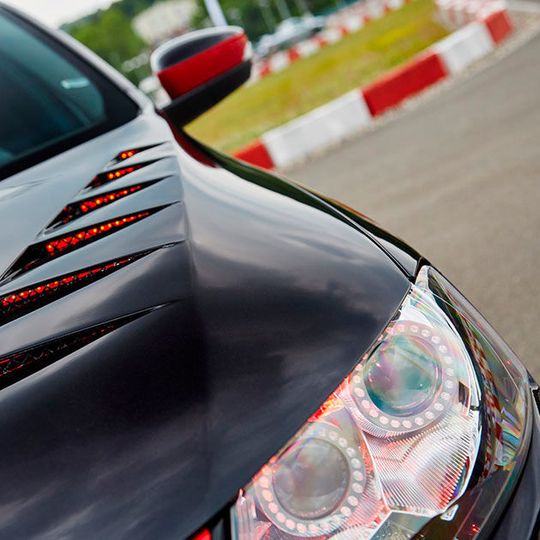 Schnittige Linien und Tuning-Elemente: Auf Basis eines Rapid Spaceback haben Skoda-Azubis ein Coupé entwickelt. Schnittige Linien und Tuning-Elemente: Auf Basis eines Rapid Spaceback haben Skoda-Azubis ein Coupé entwickelt.