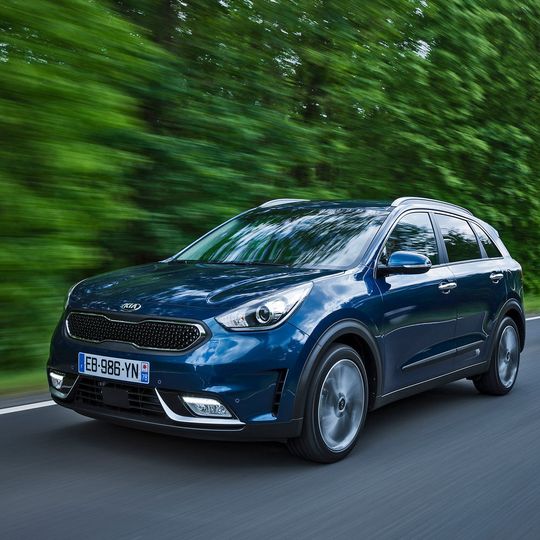 Der Kia Niro ist das erste eigenständige Hybridmodell der Koreaner. Der Kia Niro ist das erste eigenständige Hybridmodell der Koreaner.