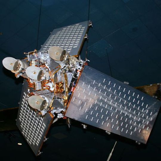 Satelliten, die im niedrigen Erdorbit (LEO) operieren, werden schon in naher Zukunft eine Fülle von Diensten zur Verfügung stellen. Hier ein Satellit des Iridium-Kommunikationsnetzes. In diesem Bereich muss Deutschland viel Forschungsarbeit investieren, fordert der VDE in seiner Studie.