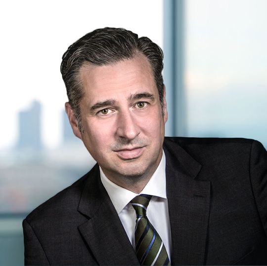 Christian Beyer (im Bild) folgt auf Ralf Reifferscheidt, der den Geschäftsbereich Industrie interimsweise führte. Christian Beyer (im Bild) folgt auf Ralf Reifferscheidt, der den Geschäftsbereich Industrie interimsweise führte.