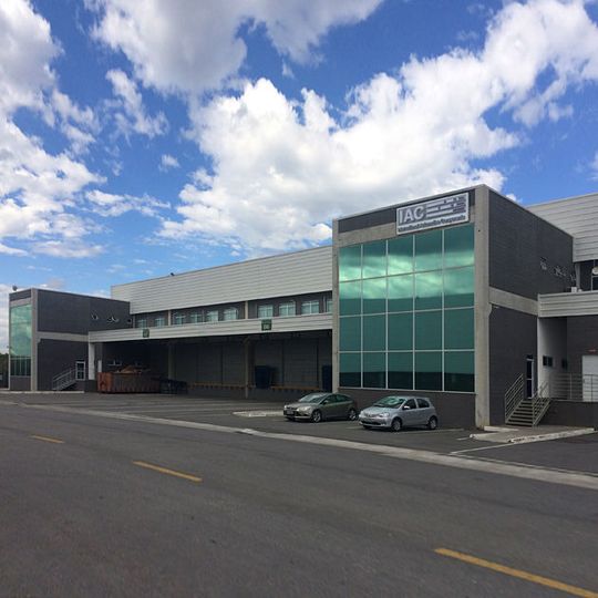 Der Automobilzulieferer International Automotive Components eröffnet ein 4.500 Quadratmeter großes Werk in Brasilien. Der Automobilzulieferer International Automotive Components eröffnet ein 4.500 Quadratmeter großes Werk in Brasilien.