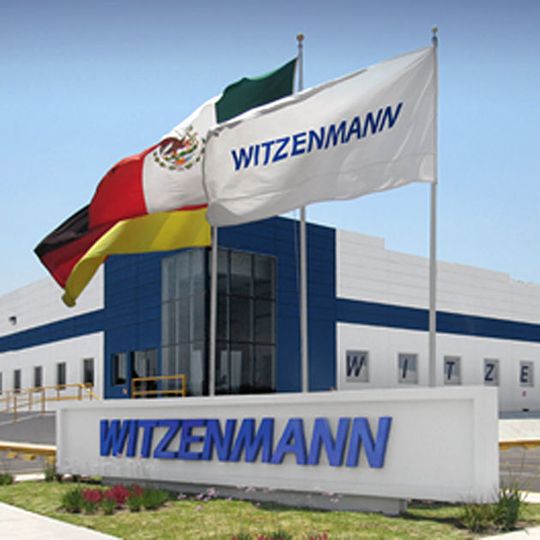 Die Witzenmann-Gruppe eröffnete am 9. Juni 2016 im mexikanischem Celaya eine neue Produktionsstätte. Die Witzenmann-Gruppe eröffnete am 9. Juni 2016 im mexikanischem Celaya eine neue Produktionsstätte.
