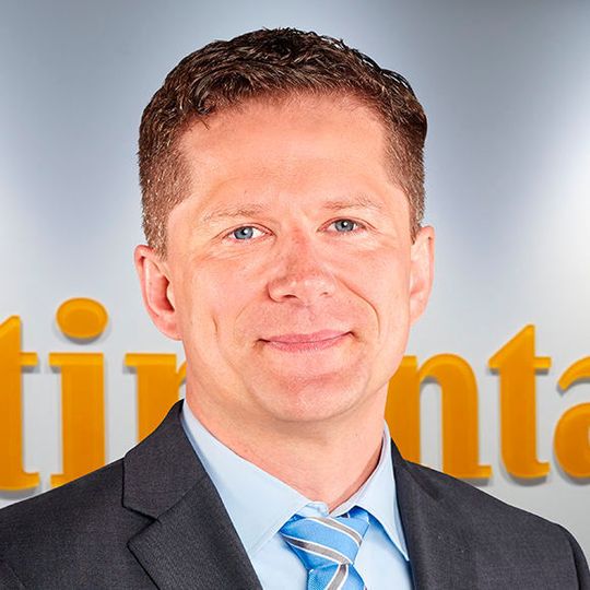 Seit 17 Jahren bei Continental und ab 1. Juli 2016 neuer Leiter des Spezialreifengeschäfts: Enno Straten. Seit 17 Jahren bei Continental und ab 1. Juli 2016 neuer Leiter des Spezialreifengeschäfts: Enno Straten.