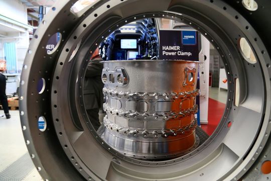 SeineTurbine Technology Days 2016 veranstaltete Starrag in Kooperation mit Haimer, im Fokus stand Effizienz bei der Fertigung von Turbinen und deren Komponenten. SeineTurbine Technology Days 2016 veranstaltete Starrag in Kooperation mit Haimer, im Fokus stand Effizienz bei der Fertigung von Turbinen und deren Komponenten.