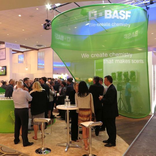 Der World Perfumery Congress (WPC) 2016 bot BASF eine Messeplattform um zwei neue Produkte vorzustellen. Der World Perfumery Congress (WPC) 2016 bot BASF eine Messeplattform um zwei neue Produkte vorzustellen.