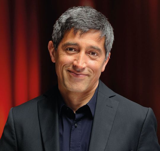 Seit 2012 ist der Wissenschaftsjournalist und Moderator Ranga Yogeshwar der Mentor für den Top-100-Wettbewerb der innovativsten Mittelständler. Seit 2012 ist der Wissenschaftsjournalist und Moderator Ranga Yogeshwar der Mentor für den Top-100-Wettbewerb der innovativsten Mittelständler.