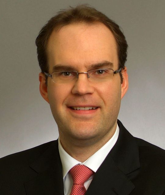 „Die Änderungen dürften für zahlreiche Marktteilnehmer erheblichen Mehraufwand verursachen“, Dr. Roland Wiring, Rechtsanwalt bei CMS Hasche Sigle. „Die Änderungen dürften für zahlreiche Marktteilnehmer erheblichen Mehraufwand verursachen“, Dr. Roland Wiring, Rechtsanwalt bei CMS Hasche Sigle.