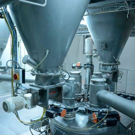 Batch Verwiegung mit Gericke Dosierern Batch Verwiegung mit Gericke Dosierern