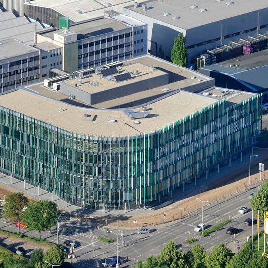 Das neue Technologiezentrum ist am Stammsitz von Mann+Hummel in Ludwigsburg angegliedert. Das neue Technologiezentrum ist am Stammsitz von Mann+Hummel in Ludwigsburg angegliedert.