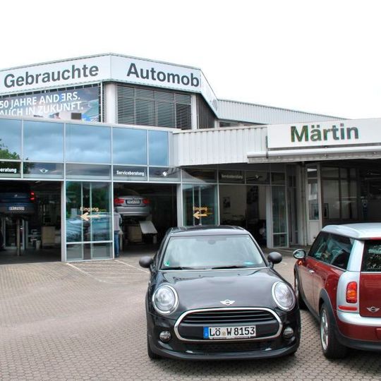 Das Autohaus Märtin wartet mit einigen Besonderheiten auf. Das Autohaus Märtin wartet mit einigen Besonderheiten auf.