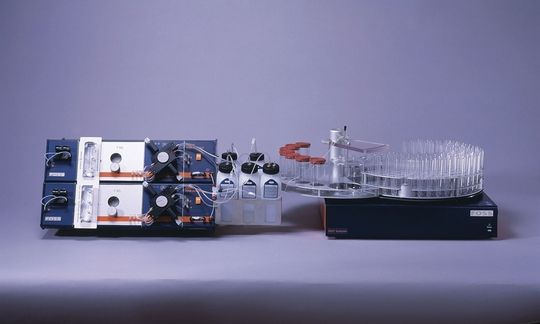 Der Fiastar Wein-Analysator zur Bestimmung von freiem und Gesamt-SO2. Der Fiastar Wein-Analysator zur Bestimmung von freiem und Gesamt-SO2.