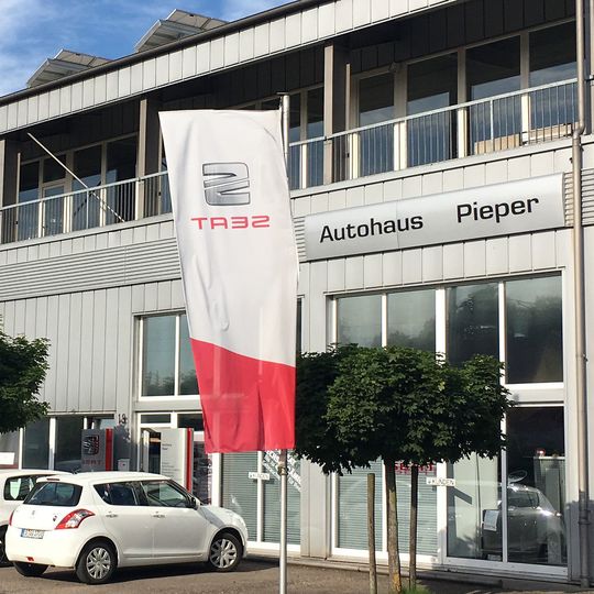 Der Seat-Familienbetrieb Pieper aus Nürtingen-Oberboihingen geht zum 1. September in der Ramsperger-Gruppe auf. Der Seat-Familienbetrieb Pieper aus Nürtingen-Oberboihingen geht zum 1. September in der Ramsperger-Gruppe auf.