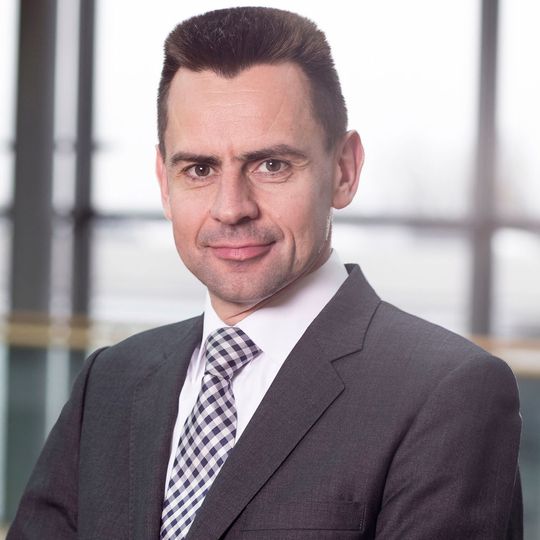 Neuer Vertriebsleiter der Audi AG hierzulande wird zum 1. September Martin Sander. Neuer Vertriebsleiter der Audi AG hierzulande wird zum 1. September Martin Sander.
