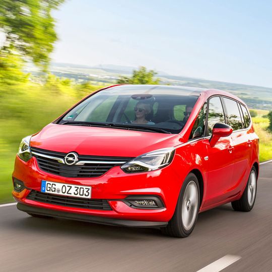 Der geliftete Zafira hat seine Typgenehmigung erst bekommen, nachdem beim 2,0-Liter-Diesel zufriedenstellend nachgebessert wurde.