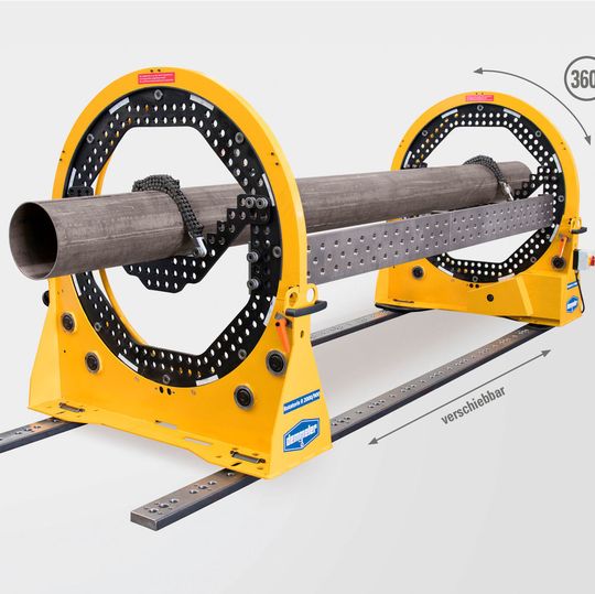 Mit dem Rotatorix R 2000 / 900 lassen sich Werkstücke bis zu 4000 kg einspannen und um ihre Achse drehen, sodass ein Arbeiter bequem von allen Seiten Zugang zu seinem Werkstück hat. Mit dem Rotatorix R 2000 / 900 lassen sich Werkstücke bis zu 4000 kg einspannen und um ihre Achse drehen, sodass ein Arbeiter bequem von allen Seiten Zugang zu seinem Werkstück hat.