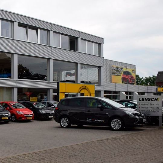 Das Autohaus Lensch in Neumünster ist unter den Top-Ten des Service Awards. Das Autohaus Lensch in Neumünster ist unter den Top-Ten des Service Awards.