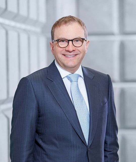«Der Brexit hat für Autoneum aus heutiger Sicht kaum Auswirkungen.» Martin Hirzel, CEO Autoneum «Der Brexit hat für Autoneum aus heutiger Sicht kaum Auswirkungen.» Martin Hirzel, CEO Autoneum