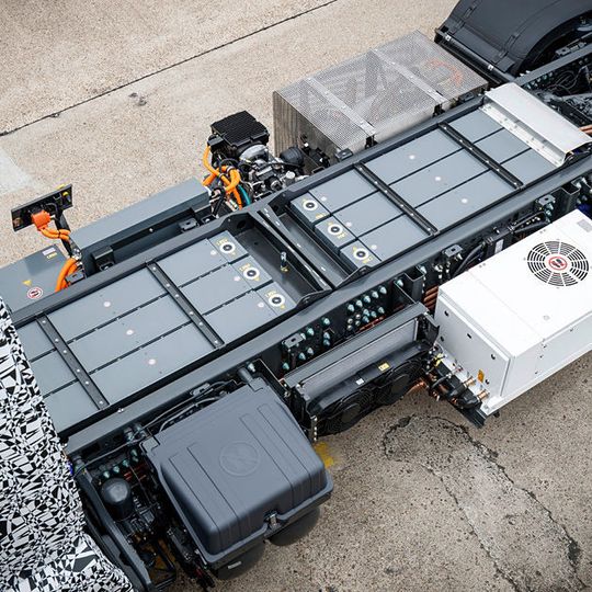 212kWh Gesamtkapazität haben die Lithium-Ionen-Pakete im Mercedes „Urban E-Truck“.
