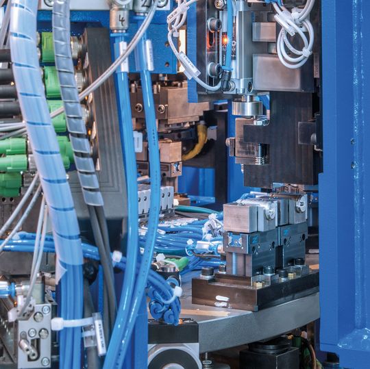 Einer von 8 GPP 5006-N, die Heitec Auerbach auf seiner neuesten Montageanlage einsetzt. Einer von 8 GPP 5006-N, die Heitec Auerbach auf seiner neuesten Montageanlage einsetzt.