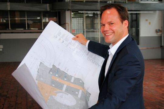 Auf dem neuesten Stand: Christoph Nouvertné, Geschäftsführer Nouvertné am Wasserturm. Auf dem neuesten Stand: Christoph Nouvertné, Geschäftsführer Nouvertné am Wasserturm.