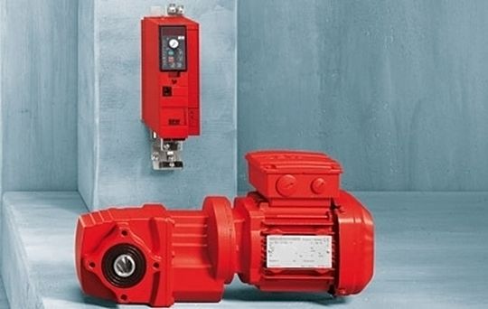 Die Winkelgetriebemotoren Spiroplan gibt es im Leistungsbereich von 0,09 bis 2,2 kW. Bild: SEW Die Winkelgetriebemotoren Spiroplan gibt es im Leistungsbereich von 0,09 bis 2,2 kW. Bild: SEW