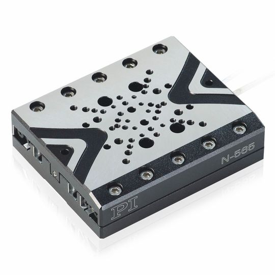 Nur 20 mm hoch und nanometergenau: Lineartisch N-565 mit piezoelektrischem Schreitantrieb. Nur 20 mm hoch und nanometergenau: Lineartisch N-565 mit piezoelektrischem Schreitantrieb.