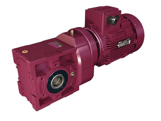 Die Kegelradgetriebe erreichen eine hohe Leistungsdichte, weil die Gehäuse als Monoblock ausgeführt sind. Damit lassen sich präzise Toleranzen zwischen den Achsabständen erreichen.