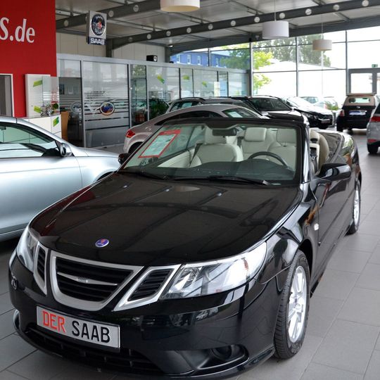 Mobile.de ist für den Gebrauchtwagenhändler „Der Saab“ der wichtigste Kundenbagger. Mobile.de ist für den Gebrauchtwagenhändler „Der Saab“ der wichtigste Kundenbagger.