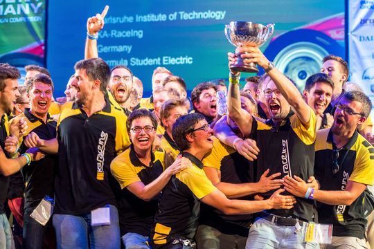 Das Team „KA RaceIng EAS“ des Karlsruher Institut für Technologie gewann in der Klasse der Elektrofahrzeuge.