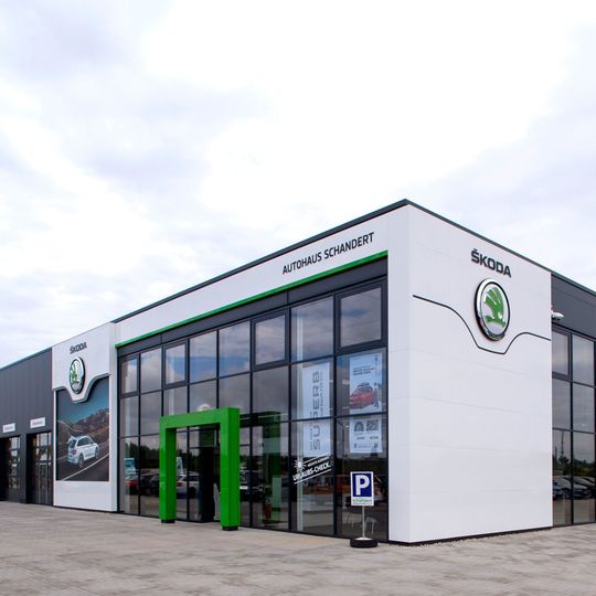 Bis zum Jahresende sollen alle deutschen Skoda-Betriebe die neue CI umgesetzt haben. Bis zum Jahresende sollen alle deutschen Skoda-Betriebe die neue CI umgesetzt haben.