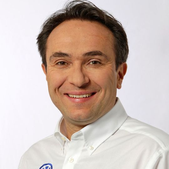 Der 44-jährige Sven Smeets übernimmt die Motorsportleitung bei VW von Jost Capito. Der 44-jährige Sven Smeets übernimmt die Motorsportleitung bei VW von Jost Capito.