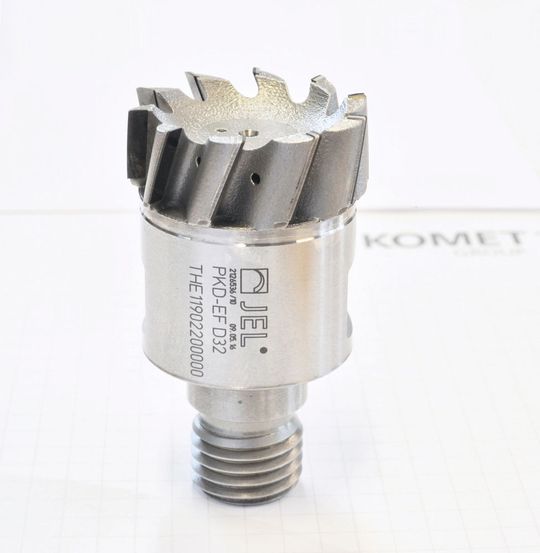 3D/additive manufactured and series-produced Komet JEL PCD screw-in milling cutter. 3D/additive manufactured and series-produced Komet JEL PCD screw-in milling cutter.