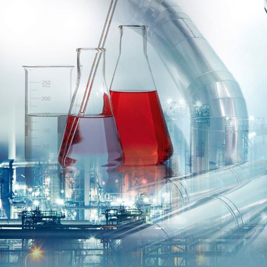 Als Pionier der Vakuumtechnologie will Leybold seine Aktivitäten fortsetzen und in einem erweiterten industriellen Umfeld, u.a. auch im Bereich Chemie, zusätzlich ausbauen. Als Pionier der Vakuumtechnologie will Leybold seine Aktivitäten fortsetzen und in einem erweiterten industriellen Umfeld, u.a. auch im Bereich Chemie, zusätzlich ausbauen.
