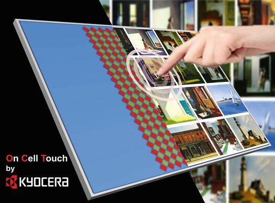 Mensch-Maschine-Schnittstelle: Kyocera hat eine Möglichkeit entwickelt, durch eine kurze Bewegung auf der Oberfläche des Displays eine Art Klick-Effekt zu simulieren. Mensch-Maschine-Schnittstelle: Kyocera hat eine Möglichkeit entwickelt, durch eine kurze Bewegung auf der Oberfläche des Displays eine Art Klick-Effekt zu simulieren.