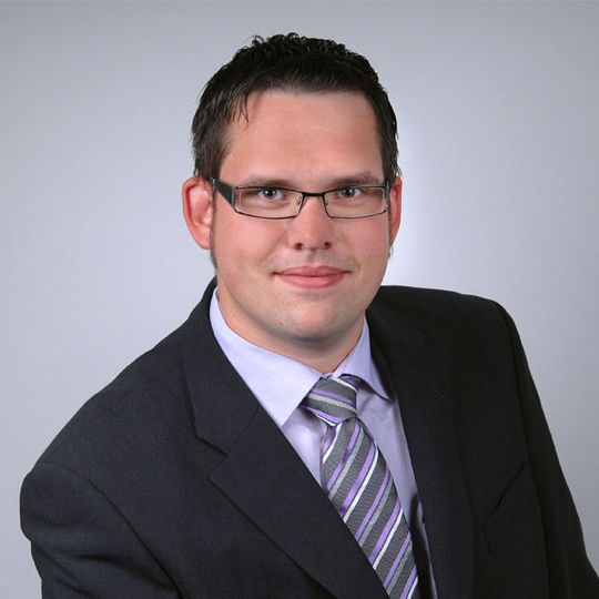 Matthias Bauer, Solution Architect bei Fritz & Macziol. Matthias Bauer, Solution Architect bei Fritz & Macziol.