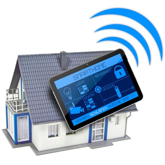 Sicherheit wird nicht mehr durch Mauern definiert. Jeder Bestandteil des Smart Home und Smart Building wird potenziell zu einem Element, das Sicherheit im Gebäude schaffen kann. Sicherheit wird nicht mehr durch Mauern definiert. Jeder Bestandteil des Smart Home und Smart Building wird potenziell zu einem Element, das Sicherheit im Gebäude schaffen kann.
