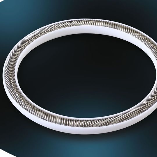 Der C-Dichtungsring ist in verschiedenen Werkstoffen erhältlich.