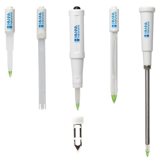 Die fünf Foodcare Spezialelektroden für die HI9816X pH-Meter. Von links nach rechts, die Modelle für allgemeine Anwendungen in der Lebensmittelanalytik, für Milch, für Fleisch (mit auswechselbarer Edel-stahlklinge), für Joghurt und für Käse. Die fünf Foodcare Spezialelektroden für die HI9816X pH-Meter. Von links nach rechts, die Modelle für allgemeine Anwendungen in der Lebensmittelanalytik, für Milch, für Fleisch (mit auswechselbarer Edel-stahlklinge), für Joghurt und für Käse.